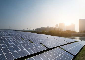 Japan is manufacturing groundbreaking solar panels.