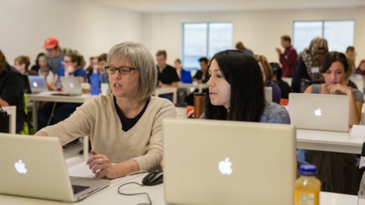 Ladies learning to code Ladies learning to code