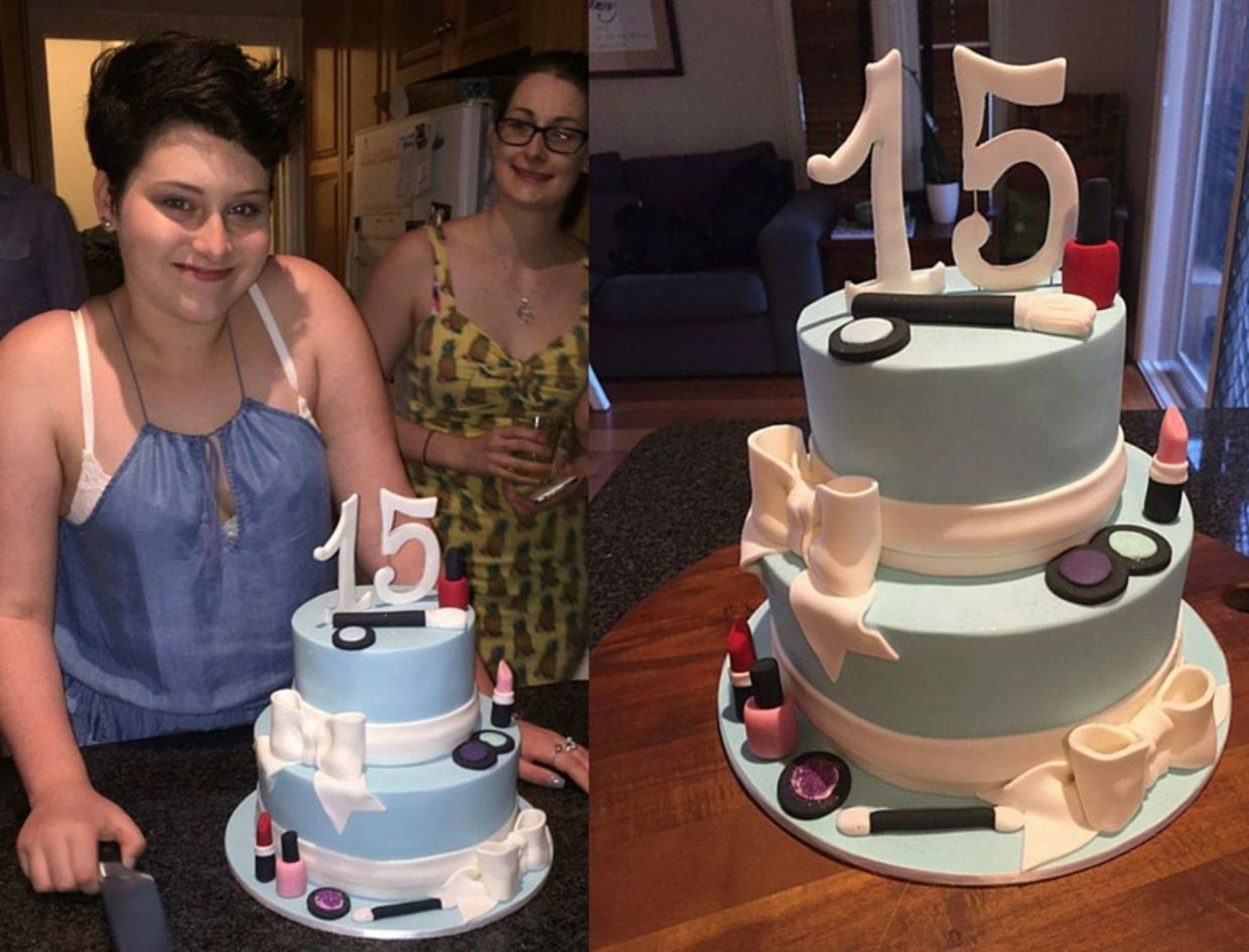 Makeup cake