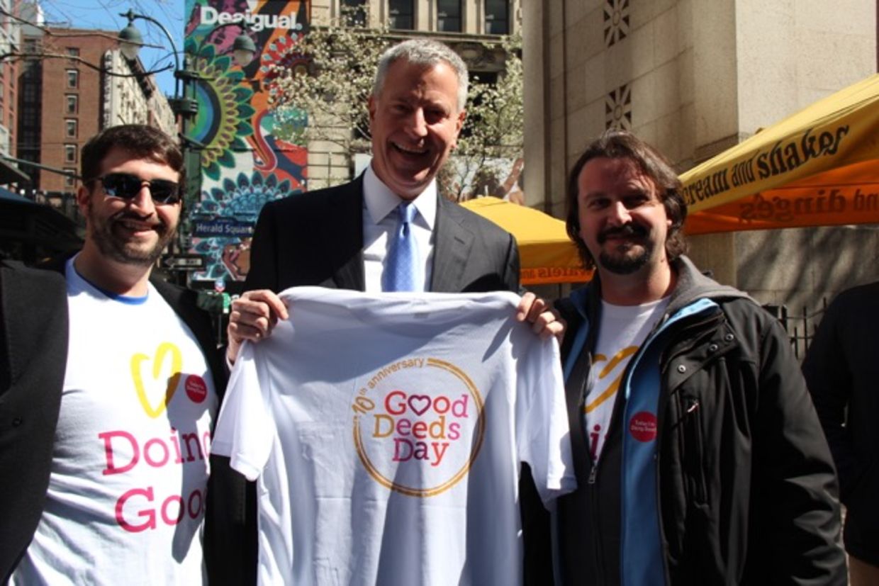 Bill de Blasio in Herald Square, New York on Good Deeds Day Bill de Blasio in Herald Square, New York on Good Deeds Day