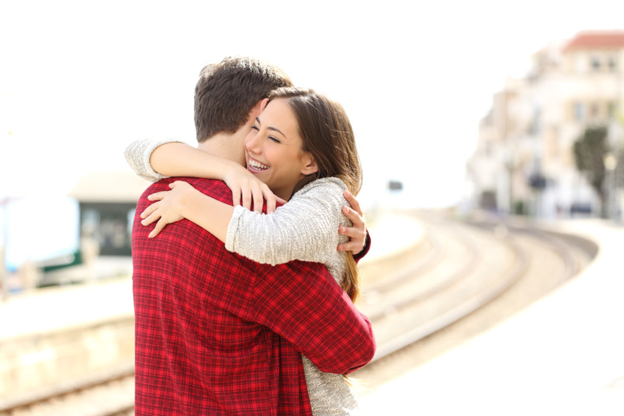 The power of human contact can work wonders on a stressful situation. (Shutterstock)
