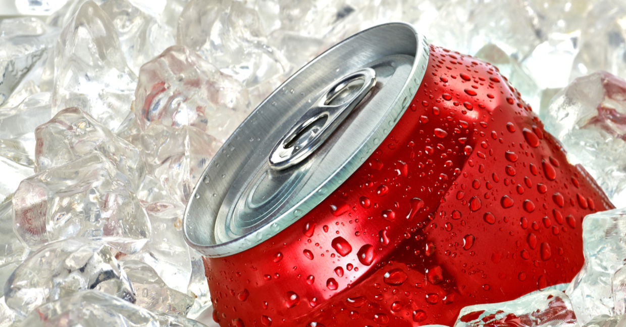 Cola. Cola.