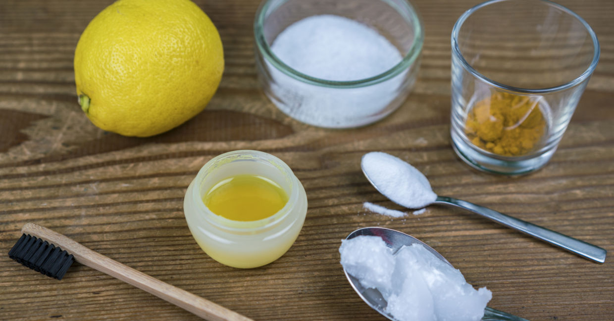 DIY lemon toothpaste. DIY lemon toothpaste.