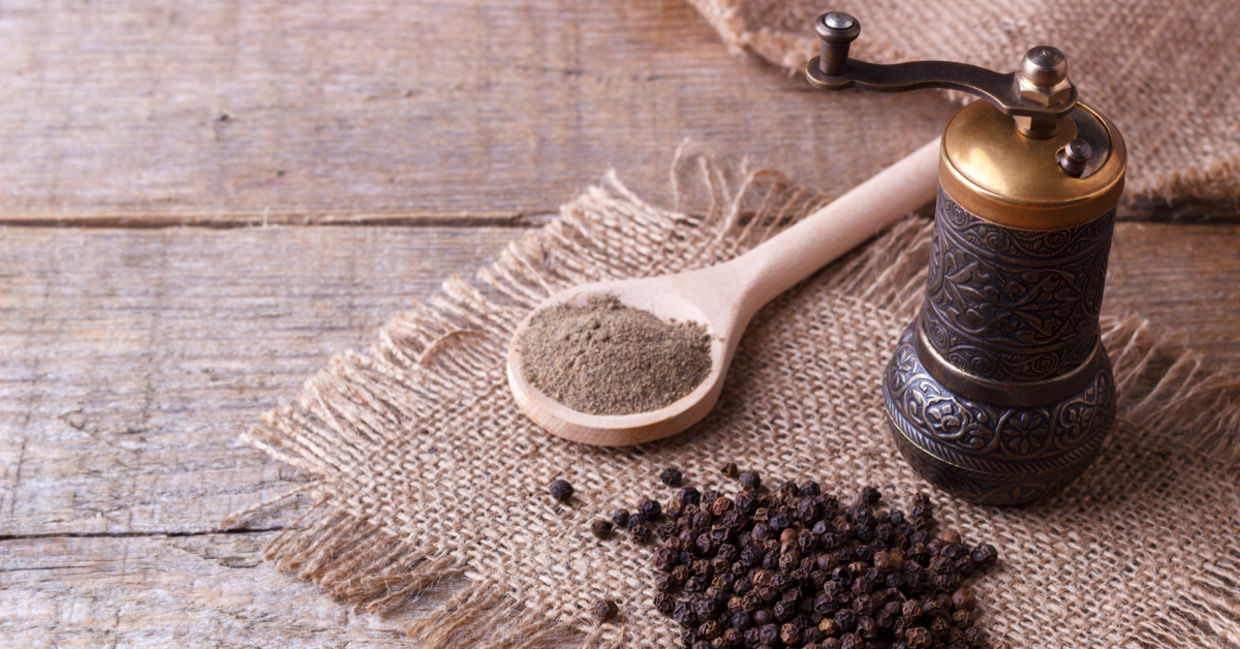 Black pepper is a heart healthy salt substitute. Black pepper is a heart healthy salt substitute.