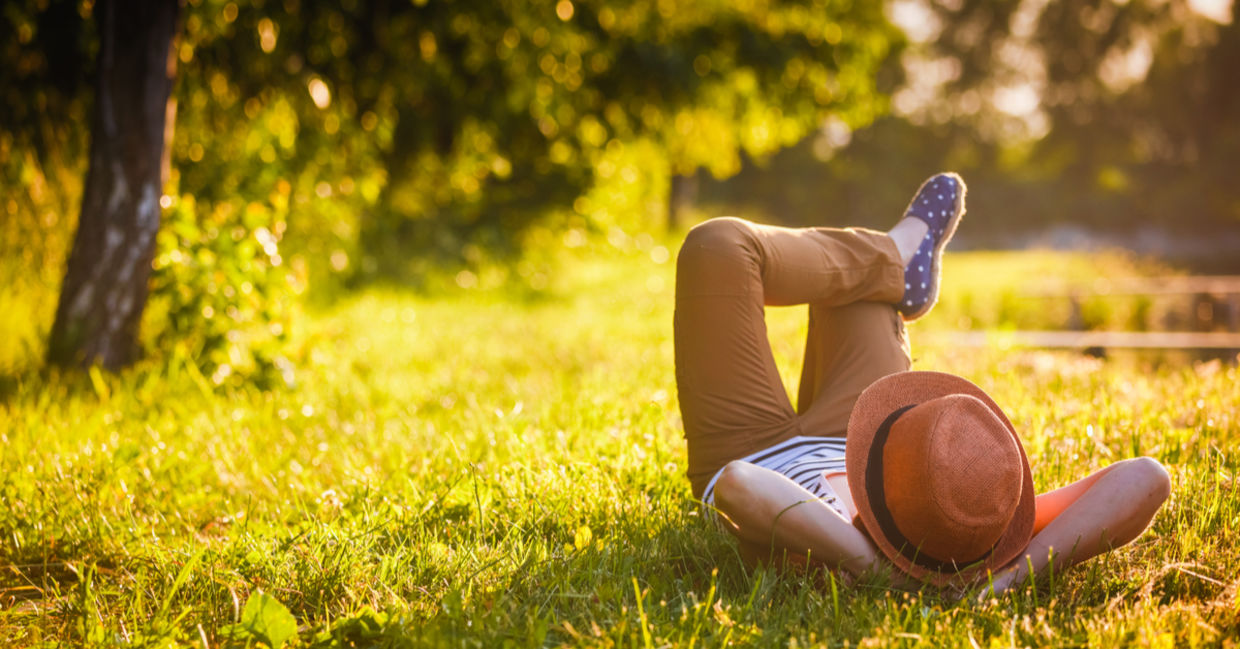 Enjoy your surroundings when you live in the present. Enjoy your surroundings when you live in the present.