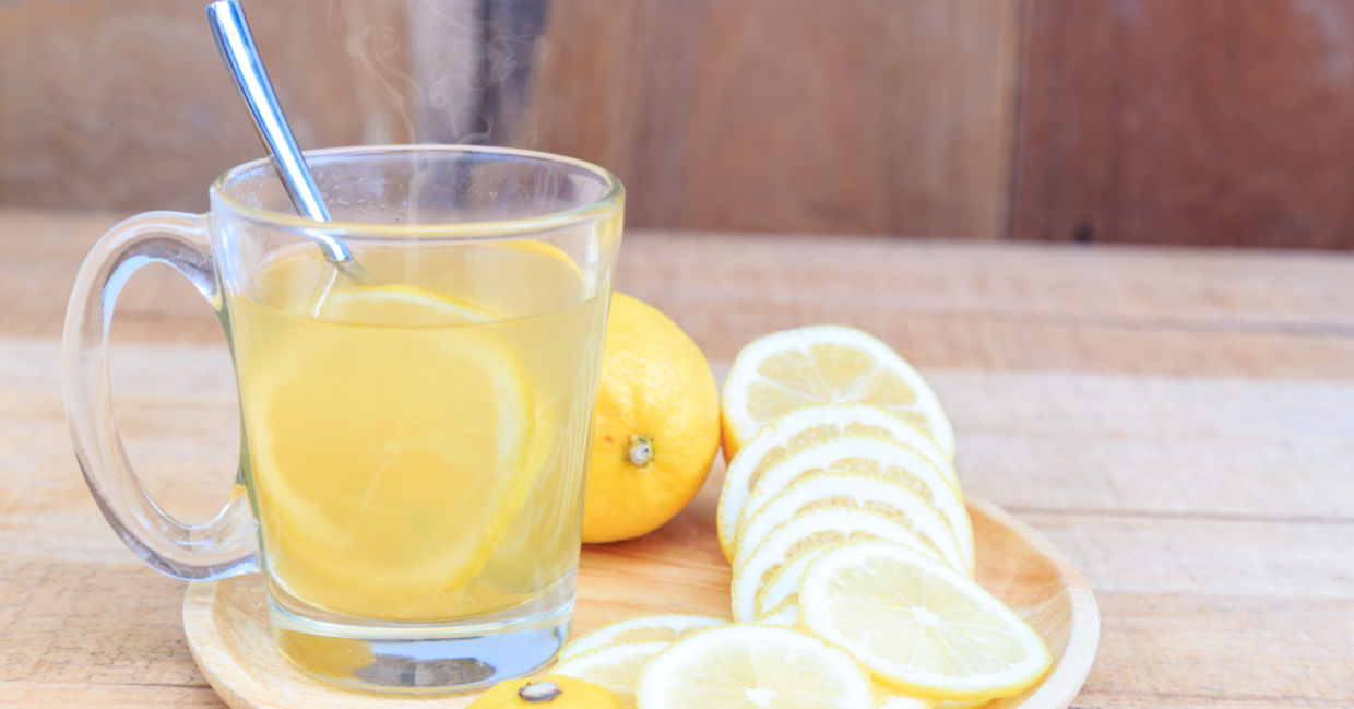 Drinking lemon water is full of health benefits. Drinking lemon water is full of health benefits.