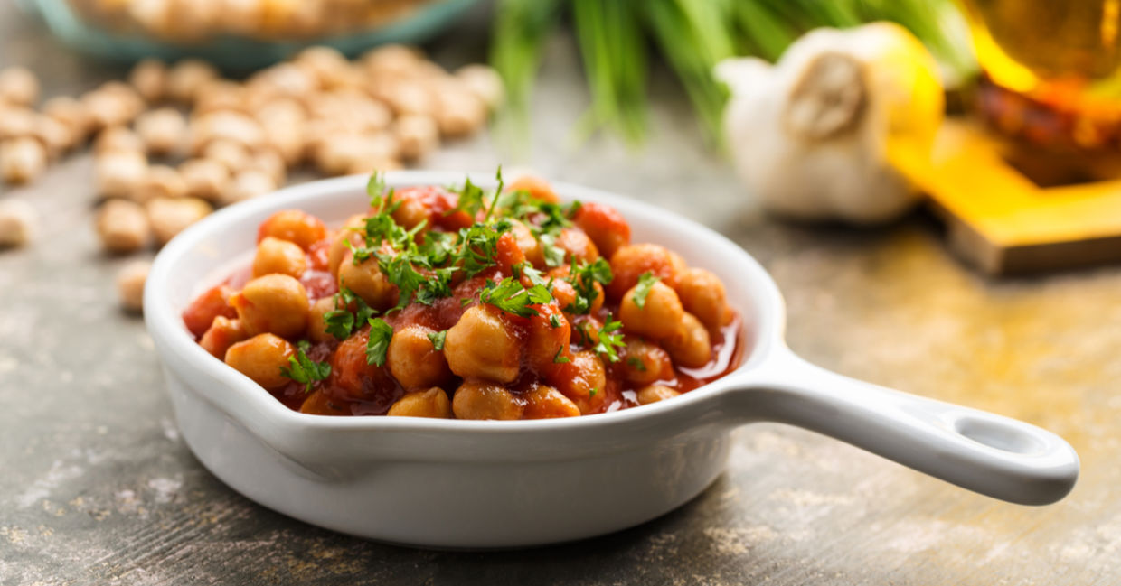 This vegan curry recipe is perfect for instant pots. This vegan curry recipe is perfect for instant pots.