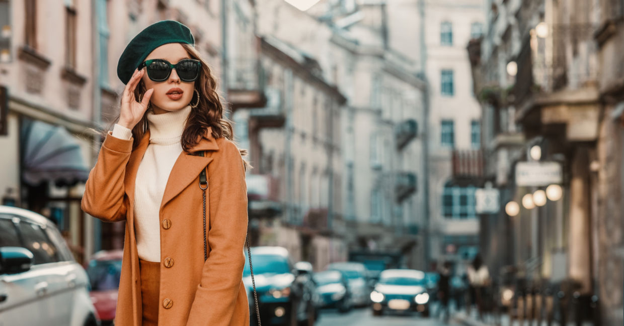 Fashionable woman. Fashionable woman.