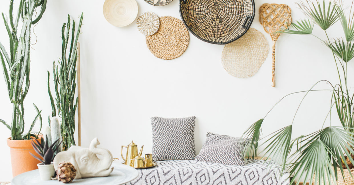 Manifest travel to faraway places by using decorative woven plates, succulents, and exotic accessories. Manifest travel to faraway places by using decorative woven plates, succulents, and exotic accessories.