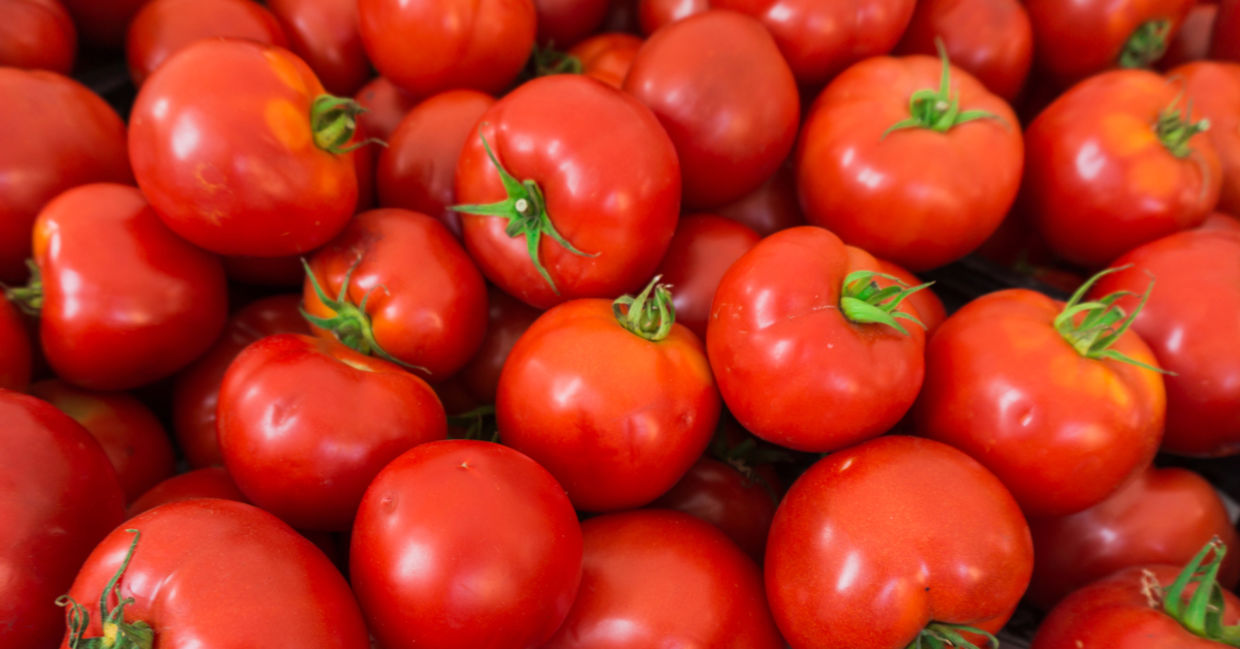 Tomatoes are full of vitamin C. Tomatoes are full of vitamin C.