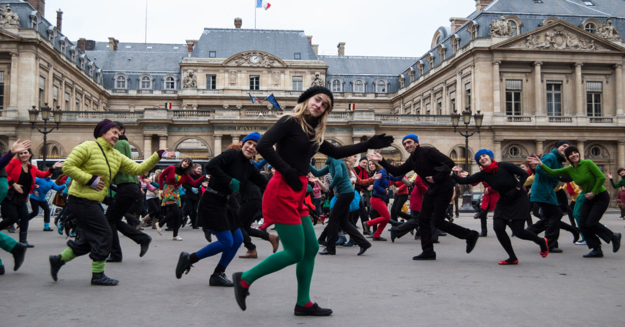 Flash mob.