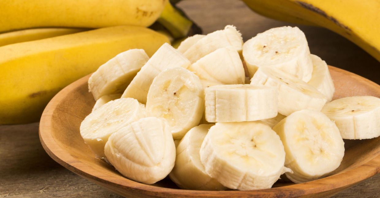 One medium banana is full of vitamins and minerals. One medium banana is full of vitamins and minerals.