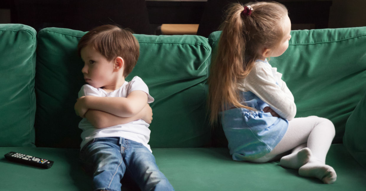 Resolve conflicts between family members. Resolve conflicts between family members.
