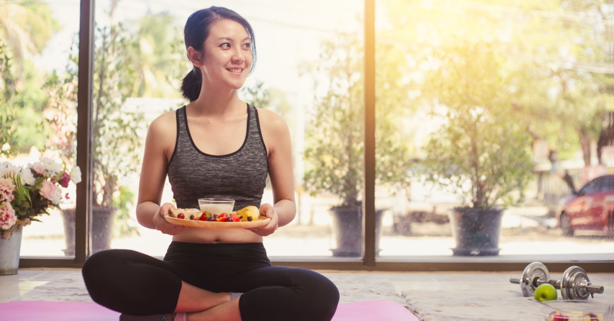 Eat fruits and vegetables that are easy to digest. Eat fruits and vegetables that are easy to digest.