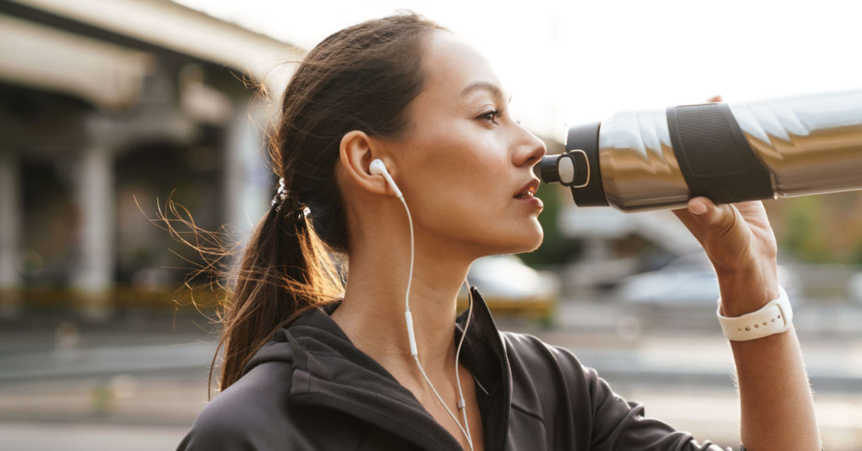 Drink water to feel your best. Drink water to feel your best.