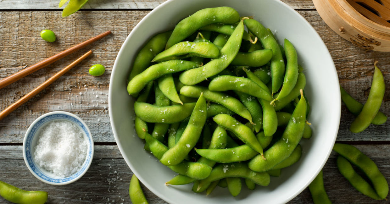 Steamed edamame is a healthy dish. Steamed edamame is a healthy dish.