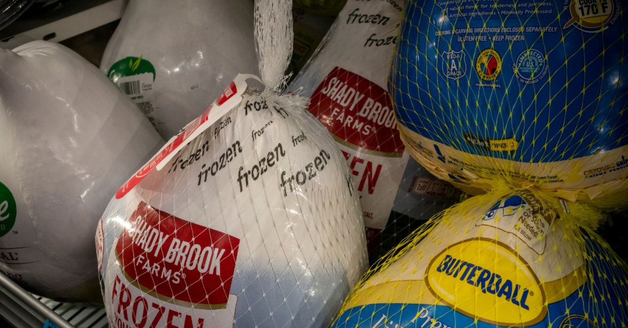 Frozen turkeys can be donated to a food bank. Frozen turkeys can be donated to a food bank.