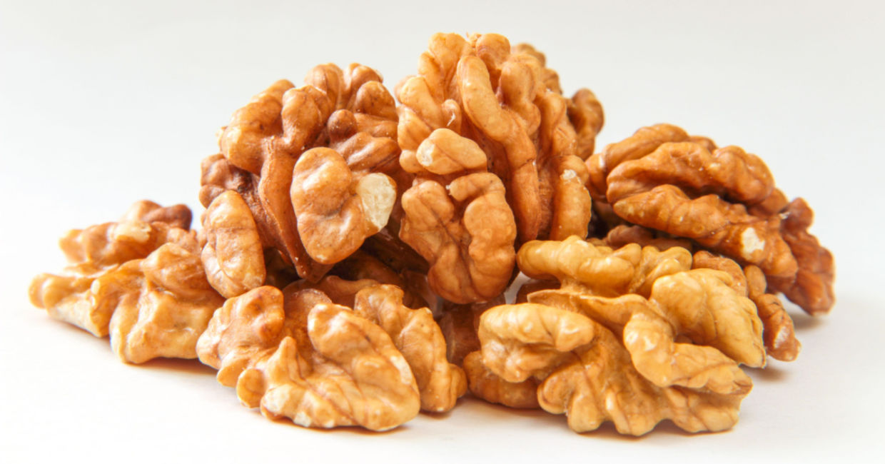 Walnuts are good for brain health. Walnuts are good for brain health.
