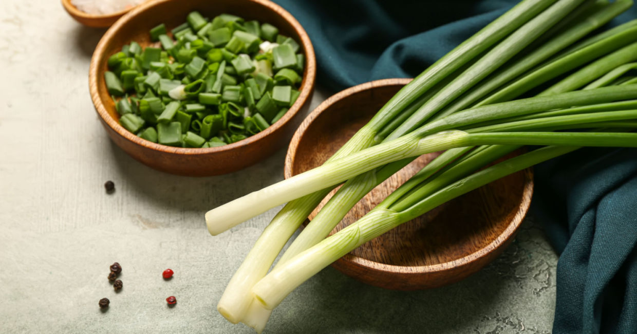Fresh green onions, Fresh green onions,