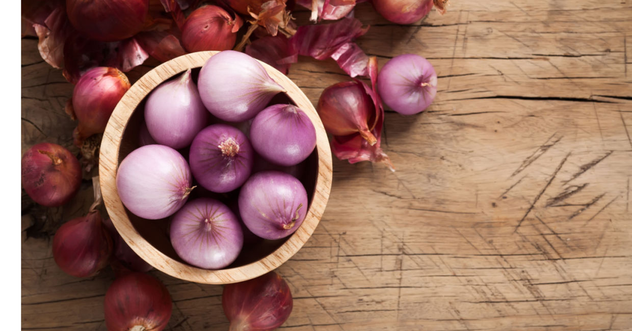 Red shallots. Red shallots.