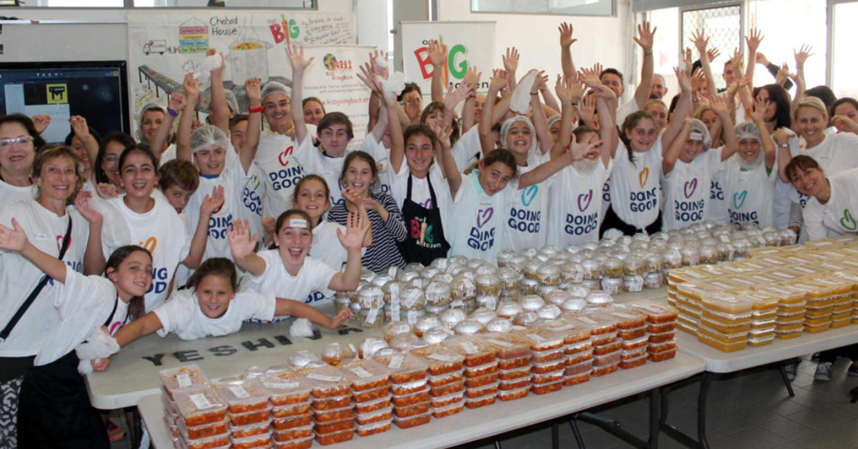 Families in Australia prepare food for needy people. Families in Australia prepare food for needy people.