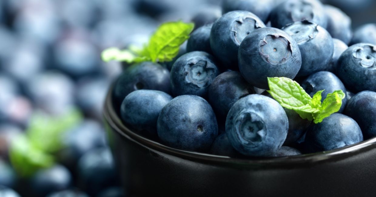 Blueberries are full of flavonoids. Blueberries are full of flavonoids.