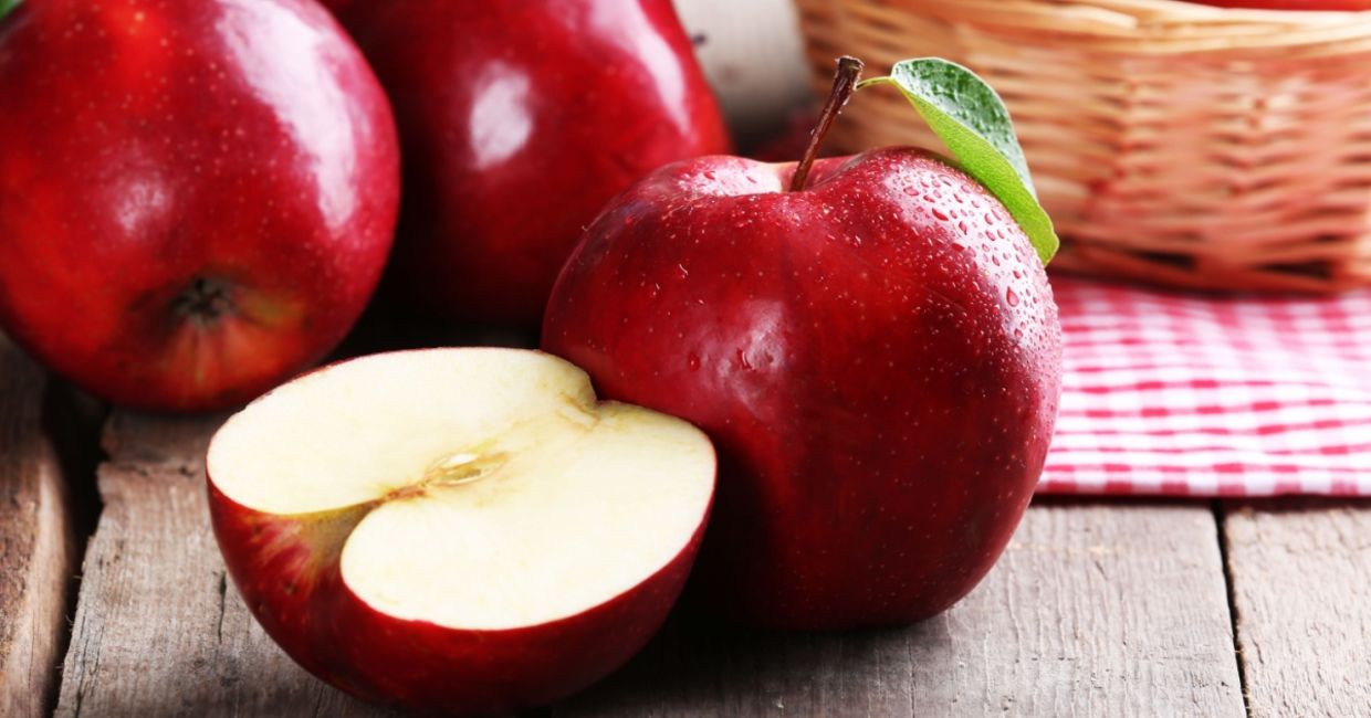 Eat apples every day for maximum health benefits. Eat apples every day for maximum health benefits.