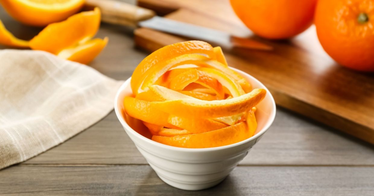 Orange peels help repel pests. Orange peels help repel pests.