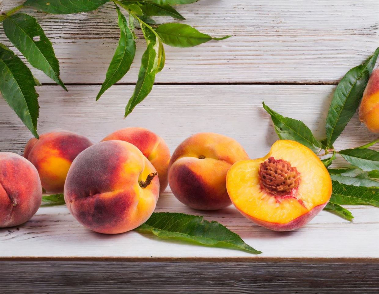 Keep the peach skins in for added nutrients. Keep the peach skins in for added nutrients.