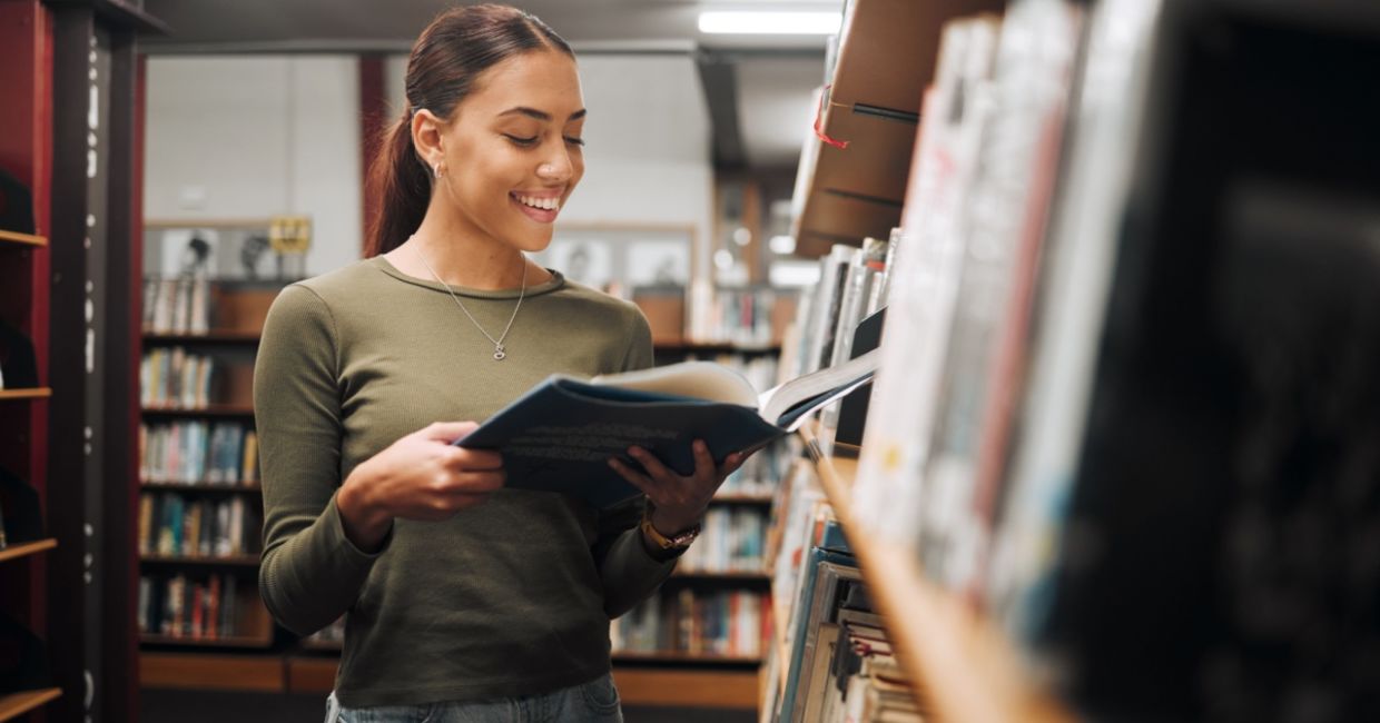 Gen Zers are into libraries. Gen Zers are into libraries.